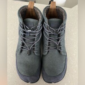 Wildling Chokeberry • Wool Barefoot Shoes • Size 44 EU
